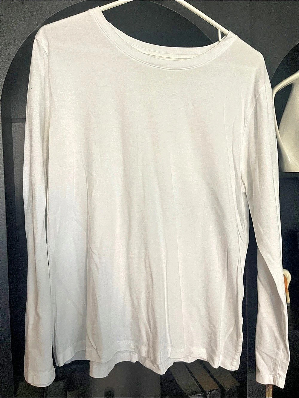 a new day Long Sleeve Tee in White Large Like New